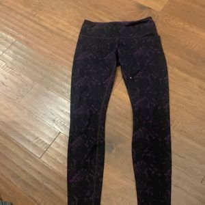 Lululemon full length leggings 28 size 6